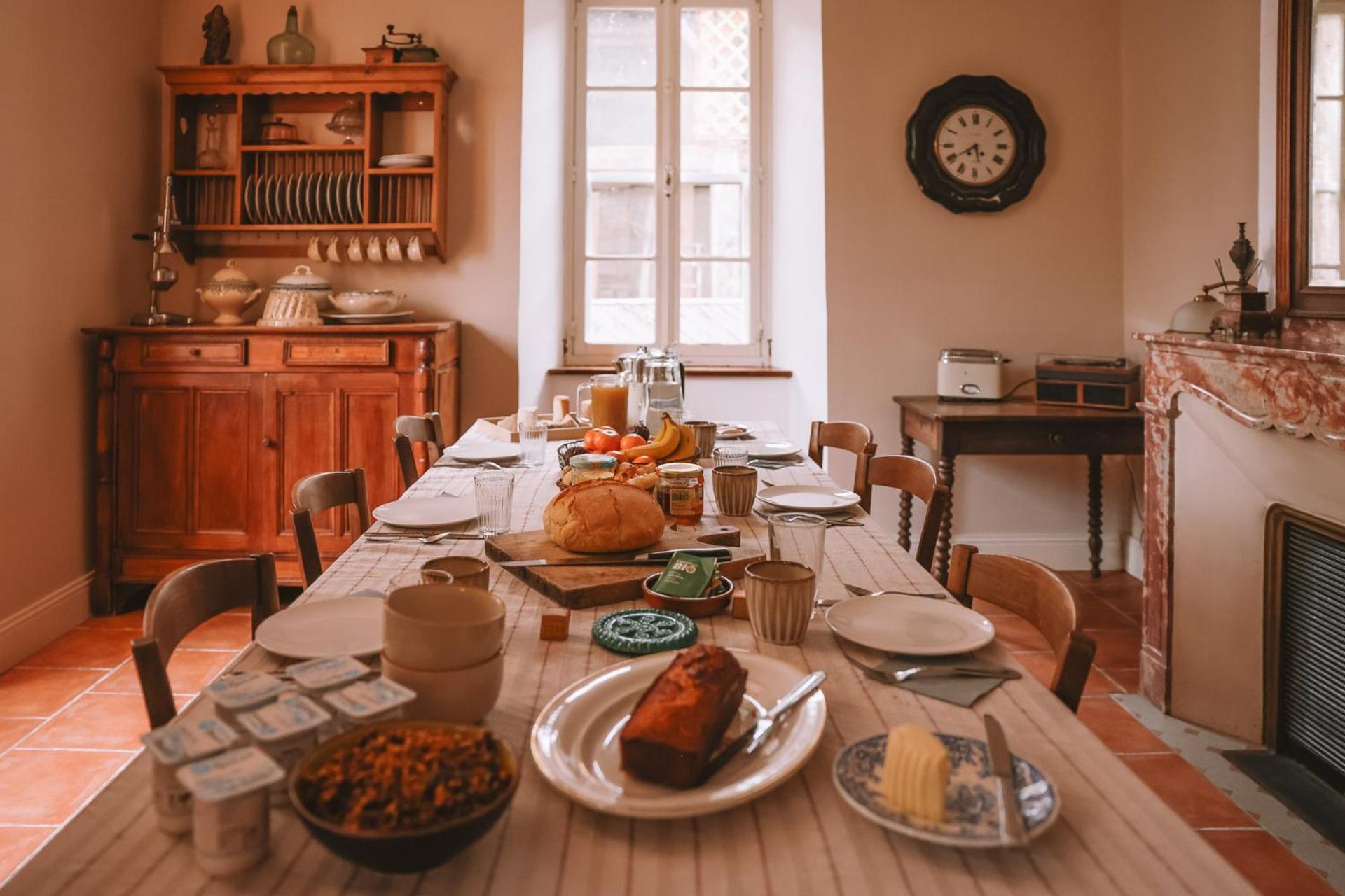 Les Chambres De Lasserre - Chambres Et Table D'Hotes 外观 照片