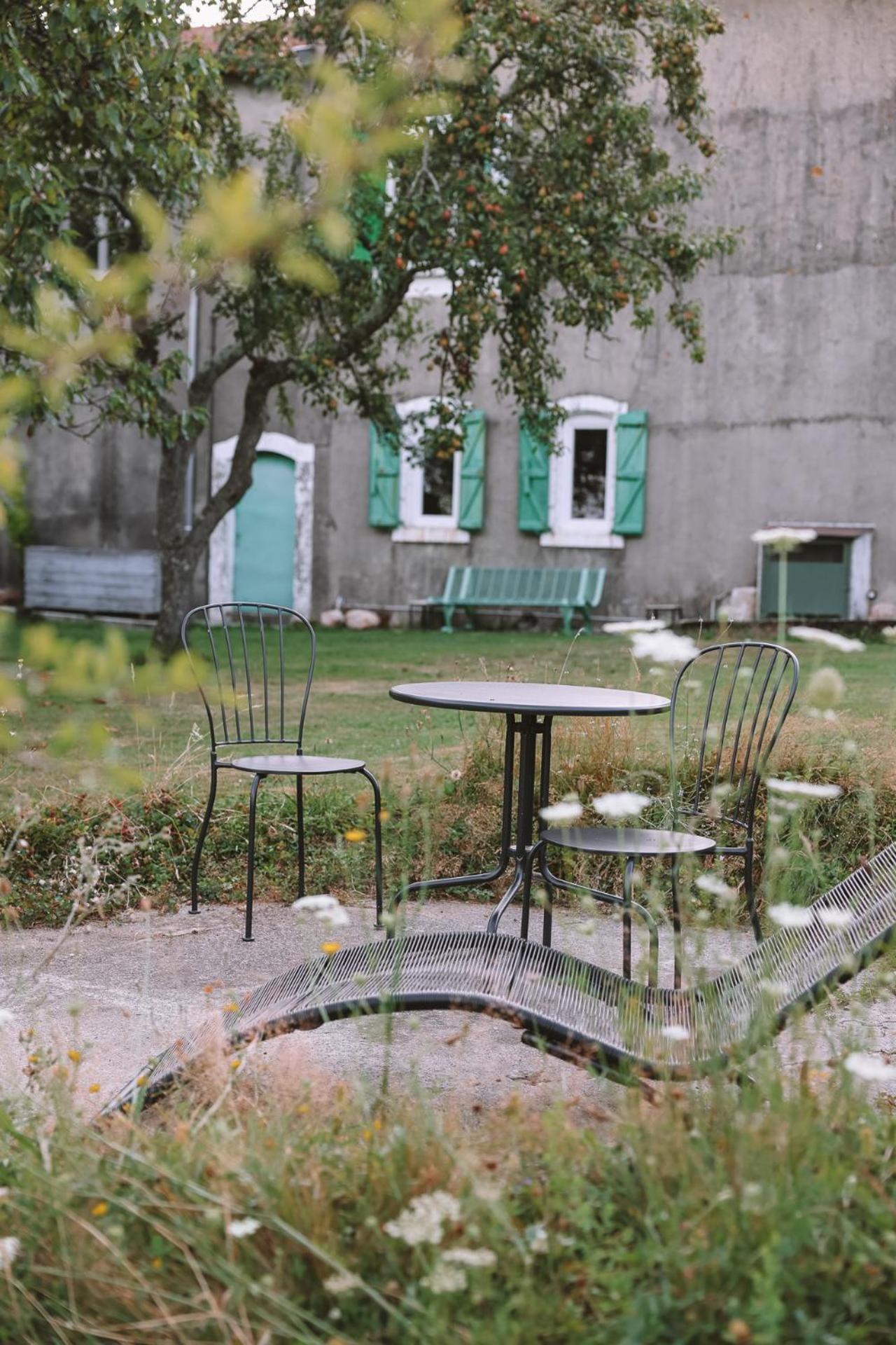 Les Chambres De Lasserre - Chambres Et Table D'Hotes 外观 照片