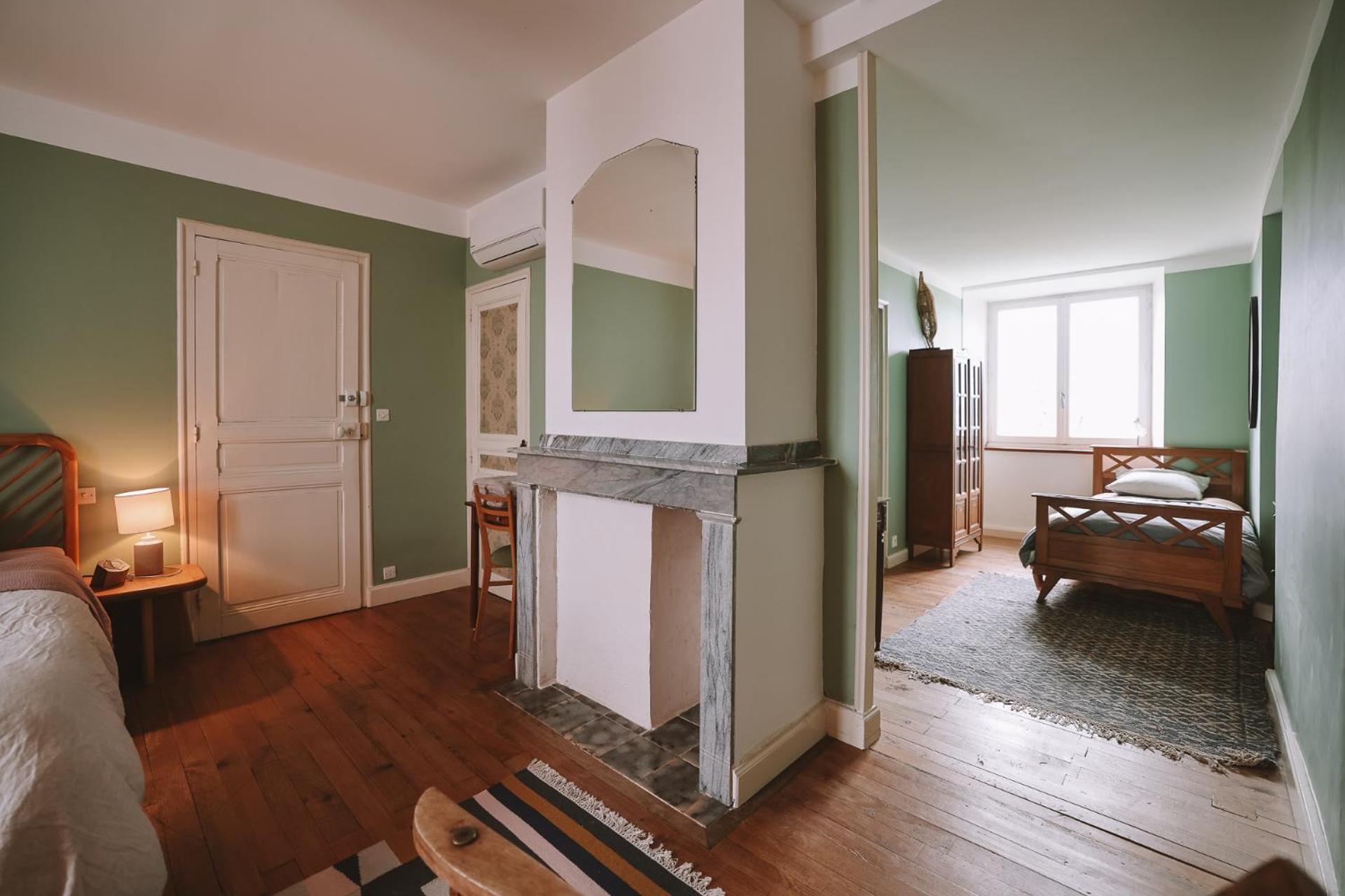 Les Chambres De Lasserre - Chambres Et Table D'Hotes 外观 照片